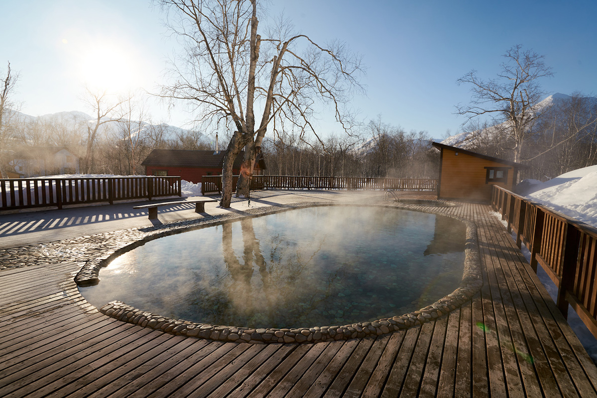 Термальный бассейн на Камчатке - база отдыха «Снежная Долина»